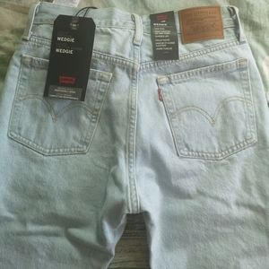 Levi's Wedgie Fit Jeans